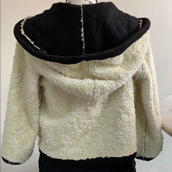 Anthropology ATKO Woman's Faux Shearling Hooded Jacket Size Small - Picture 3 of 5
